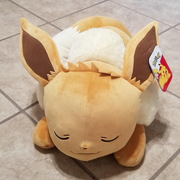 Jazwares Pokemon Sleeping Eevee 18 Inch Plush